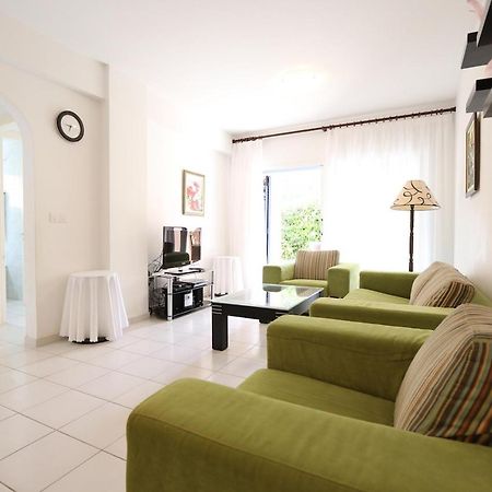 Victor Apartment بافوس المظهر الخارجي الصورة