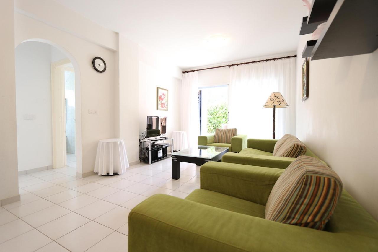 Victor Apartment بافوس المظهر الخارجي الصورة